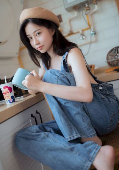 香港三级免费观看_高清完整视频