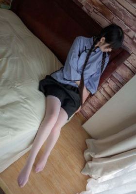 秋月爱莉在线观看_DVD手机免费观看完整