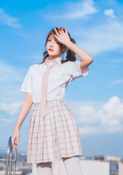 若妻家庭女教师_1080日本电影免费