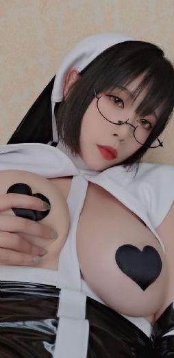 他在夫面前侵犯我hd_BD英语神马影院手机在线